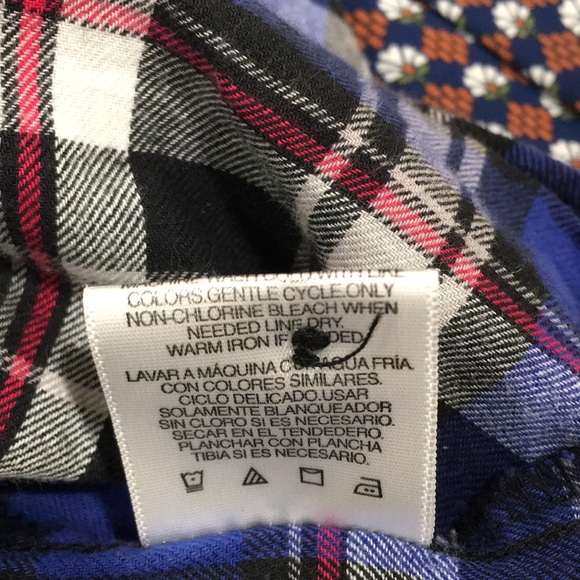 Bongo Blue and Black Flannel top Size small - Picture 8 of 9